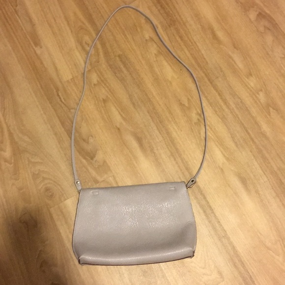 Light purple cross body bag - Picture 3 of 3